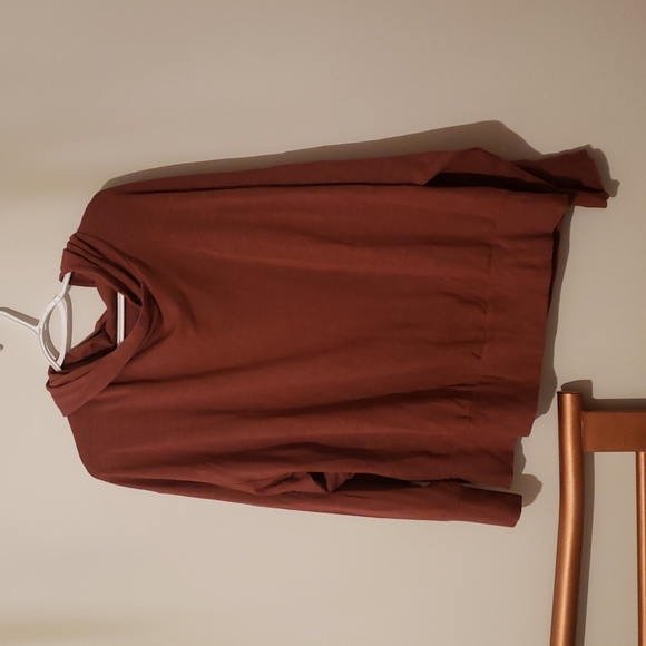 Fabletics XXL pullover long sleeve brown sweater. - Picture 1 of 3